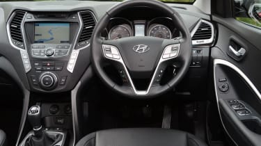 Hyundai Santa Fe interior