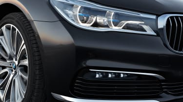 New 2015 BMW 7-Series front lights