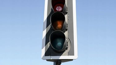 Kit to stop red light runners