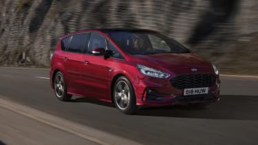 Ford S-Max - front tracking