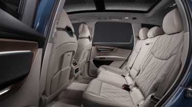 Audi Q7 - rear seats
