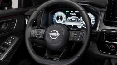 Nissan Qashqai - steering wheel