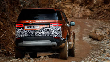 Land Rover Discovery prototype - off-road full rear