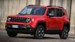 Jeep%20Renegade%204xe%202020-4.jpg