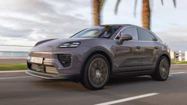 Porsche Macan Electric - side tracking