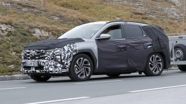 Hyundai Tucson facelift - spyshot 2