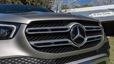 Mercedes GLE - grille