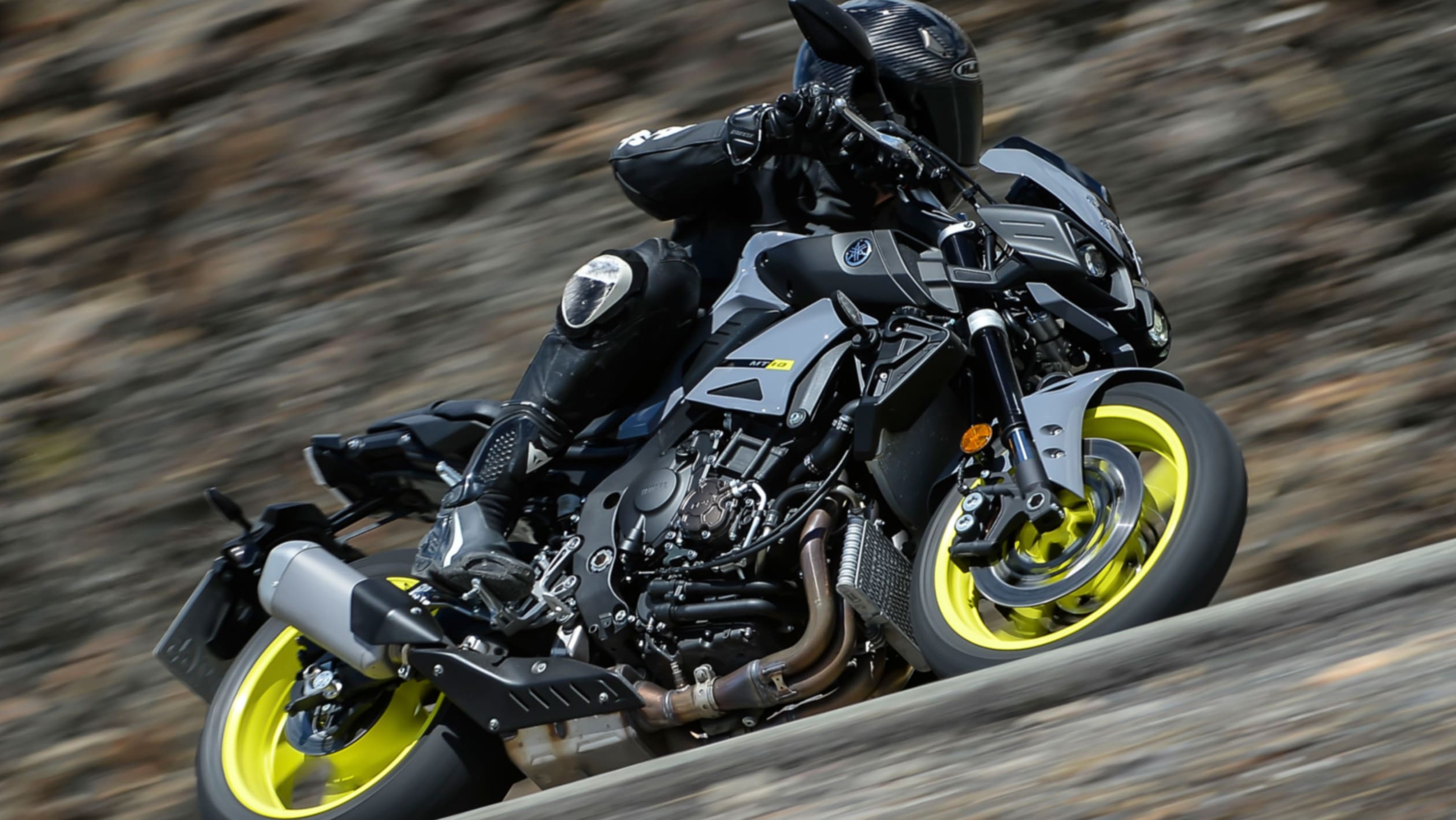Yamaha MT10 review pictures Auto Express