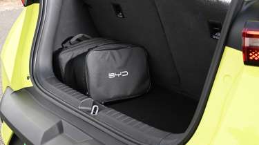 BYD Dolphin Surf Comfort - boot