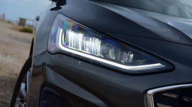 Ford Focus - headlight