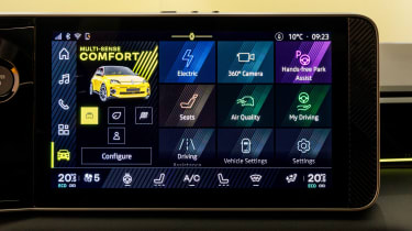 Renault 5 - screen