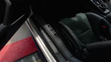 Porsche 911 GT3 100 Jahre Nürburgring - sill plate