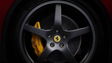 Ferrari Luce wheel