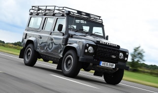 Land Rover Defender 110 Adventure front