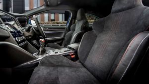 Renault Megane facelift - front seats