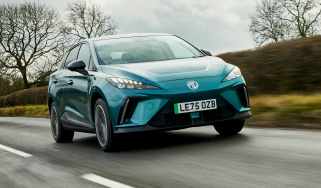 2026 MG4 - front tracking