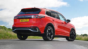Volkswagen Tiguan R-Line 2.0 TSI 4Motion - rear static