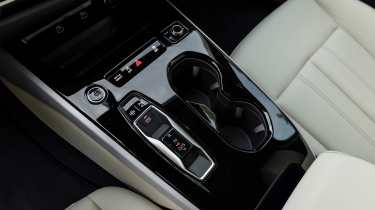 Audi A5 - centre console