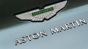 Aston Martin DB11 AMR - Aston Martin badge