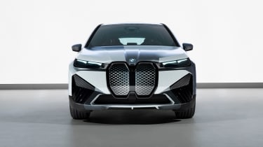 BMW CES iX - front