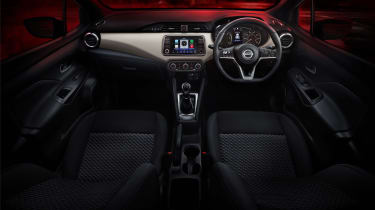 Nissan Micra Kiiro - interior
