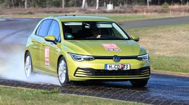 VW Golf - wet tyre testing