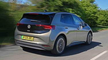 Volkswagen ID.3 - rear tracking