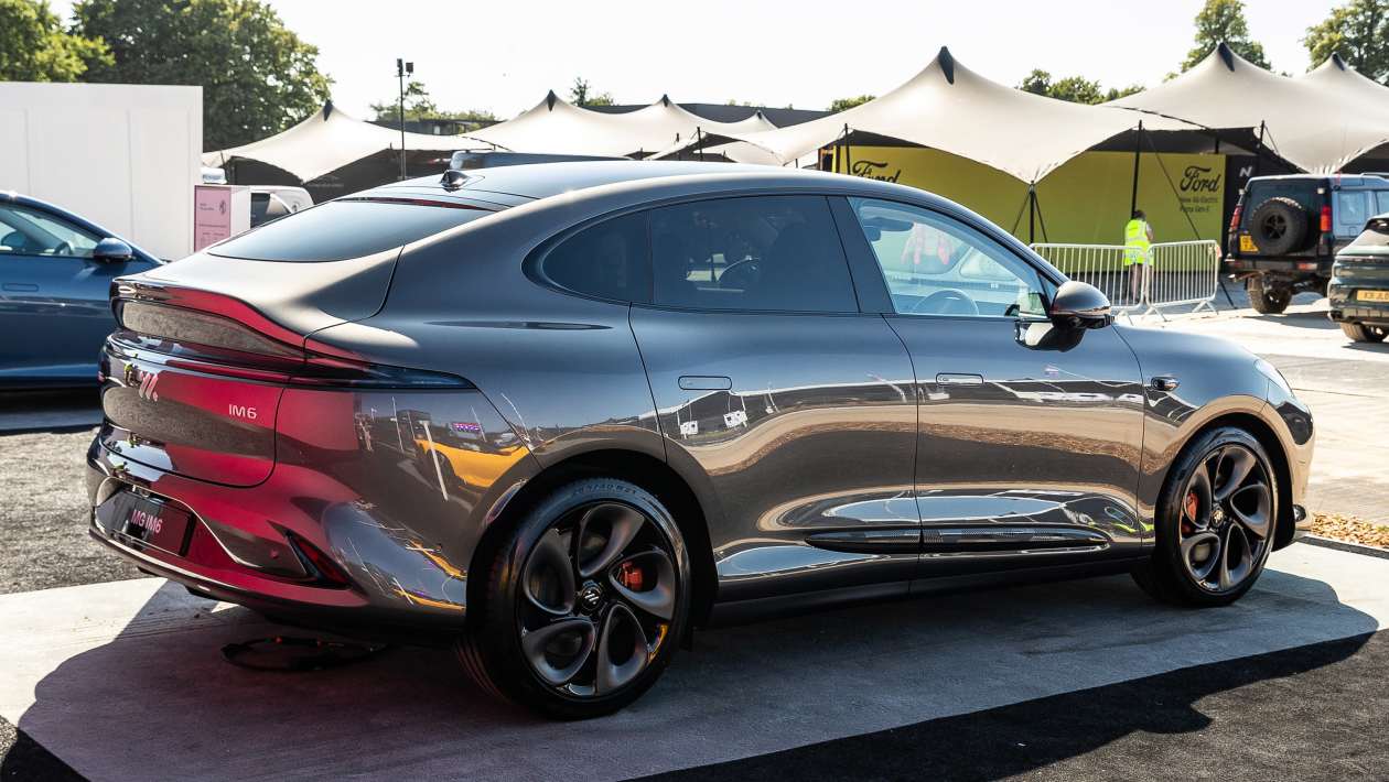 MG IM6 - задняя часть Goodwood