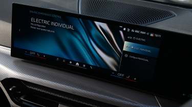 BMW 330e - infotainment screen