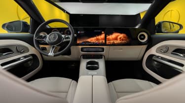 Mercedes GLA - dash