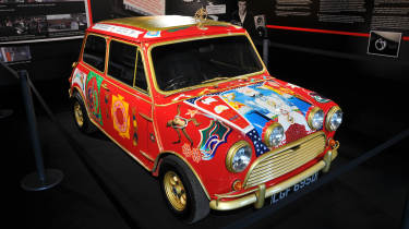 Super Mini Coopers - The Beatles psychedelic Mini 