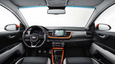 2017 Kia Stonic - interior