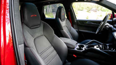 Porsche Cayenne GTS - front seats