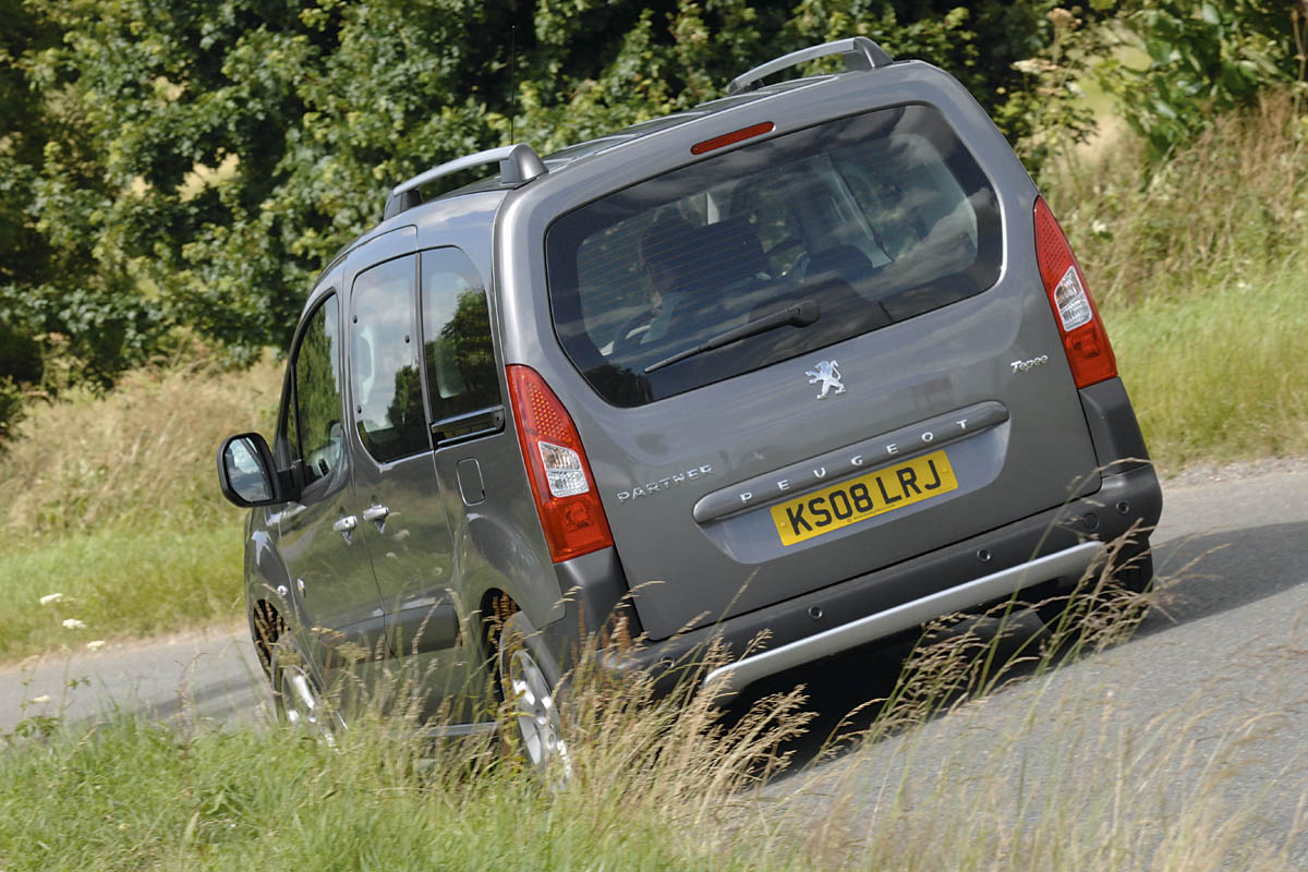 peugeot partner tepee roof rails