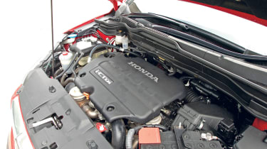 Honda CR-V engine