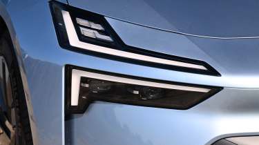 Polestar 4 Dual Motor - light