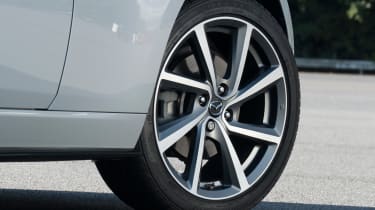Mazda MX-5 Recaro - wheel