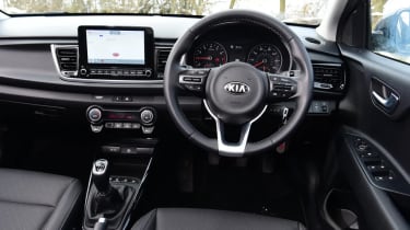 Used Kia Rio Mk5 - dash