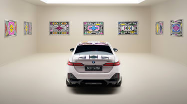 BMW i5 Nostokan art car - rear