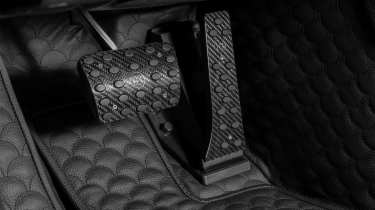 BRABUS 1000 GT63 E Performance - pedals