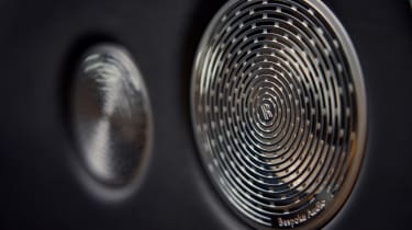 Rolls-Royce Black Badge Ghost - speakers