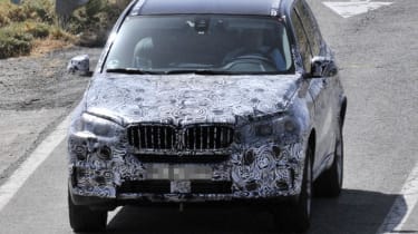 BMW X5 front action