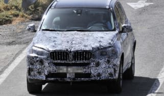 BMW X5 front action