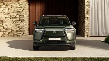 Lexus TZ - front