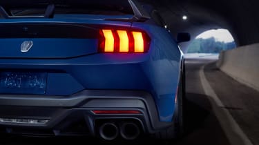 Ford Mustang Dark Horse - rear lights