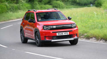 Fiat Grande Panda hybrid - front cornering