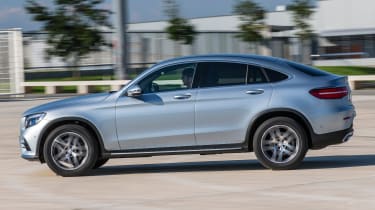Mercedes GLC Coupe 2016 - side tracking