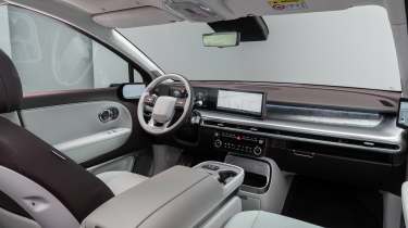 Hyundai Ioniq 9 - cabin