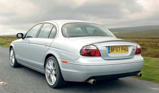 Jaguar S-Type R