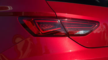 SEAT Leon FR - rear light detail